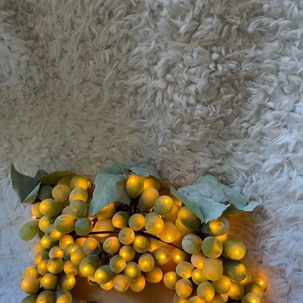 GKI Bethlehem Lighting Green Triple Grape Cluster Rice Lights in Original Box